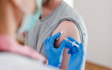 Marcellusi UniMi Con vaccino antinfluenzale adiuvato risparmiati 134 milioni in 30 anni 364x230