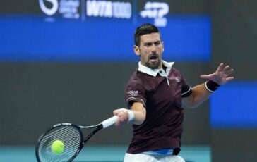 Medvedev squalificato Djokovic in finale a Pechino 364x230