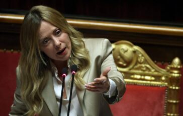 Meloni pressing sullUe per lenergia e critica a Trump Rischiosa intesa su gasolio russo 364x230