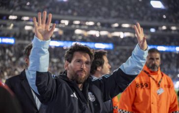 Messi lacrime e gol nellultima partita con lArgentina Non tornare piu sara grande dolore 364x230