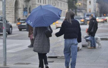 Meteo Italia nella morsa del maltempo pioggia e calo termico fino al weekend le previsioni 364x230