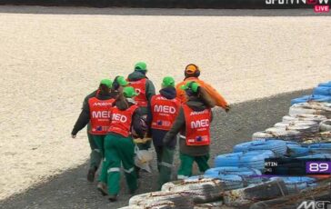motogp martin cade e in pista entra la barella cose successo 2