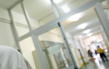 Napoli donna incinta viene dimessa torna in ospedale e muore insieme alla bimba 364x230