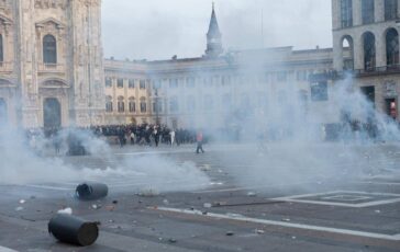 Nasce il reato di partecipazione violenta a una manifestazione cose e cosa prevede 364x230