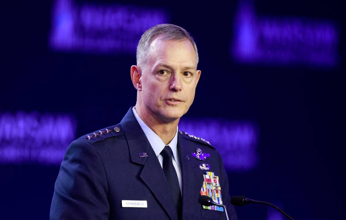 Nato, il comandante Grynkewich: "Non cerchiamo guerra con nessuno ma siamo pronti"