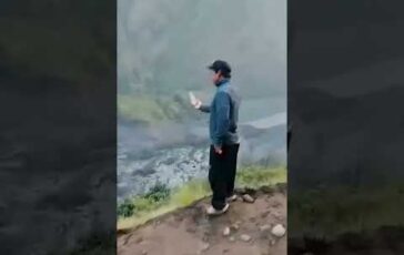 nuova inondazione in nepal la piena del fiume budhi gandaki spazza via un intero villaggio 2