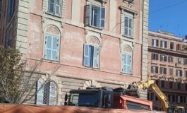 Parcheggio piazza Capponi residenti Ennesimo scavo inutile e i nostri palazzi tremano 265x160