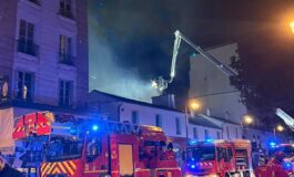 Parigi mercato degli Enfants Rouges devastato da un incendio 265x160