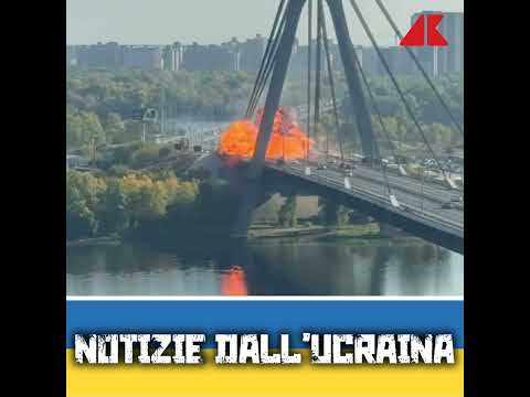 Perché i russi attaccano i ponti sul Dnipro?