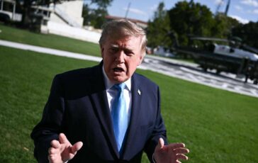 Peste polmonare Russia nega tutto Solo fake news e polmonite. Trump Li aiuteremo 364x230