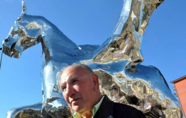 Presti Non eserciti di poliziotti ma di poeti e filosofi seminare conoscenza per futuro giovani 364x230