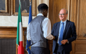 Prof accoltellata a Roma Valditara premia studente che la salvo Esempio di coraggio e solidarieta 364x230