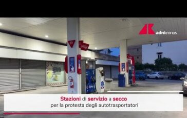 Protesta tir benzinai a secco e distribuzione carburanti a rischio Video 364x230