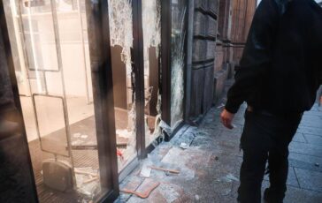 Proteste Milano lesercito dei minori in piazza il piu giovane identificato negli scontri ha 11 anni 364x230