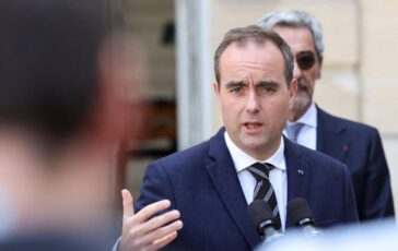 Proteste in Francia Lecornu Violenze iniziate da subito modalita senza precedenti 364x230