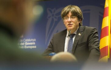 Puigdemont puo tornare in Spagna la Corte revoca larresto scatta il fattore Catalogna sulle elezioni 364x230