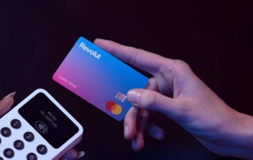 revolut down blackout globale delle funzioni e oltre 1 500 segnalazioni in italia 2