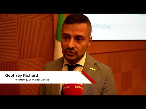 Richard (Schneider Electric): ""Italia protagonista dei data center, servono permessi più rapidi""