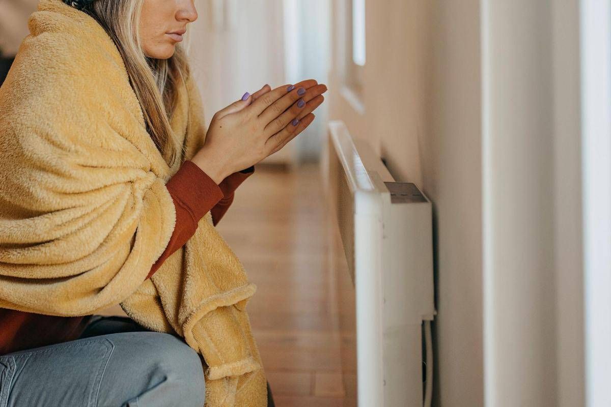 Riscaldamenti, via all'accensione dei termosifoni: le quattro linee guida per l’inverno