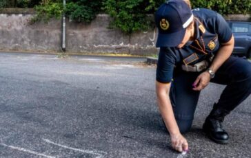 roma investe bimbo davanti alla scuola e scappa 54enne denunciato 2