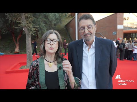 Romani e Roberto Amato (autori): “Raccontare la malattia per spezzare l’isolamento dei pazienti”