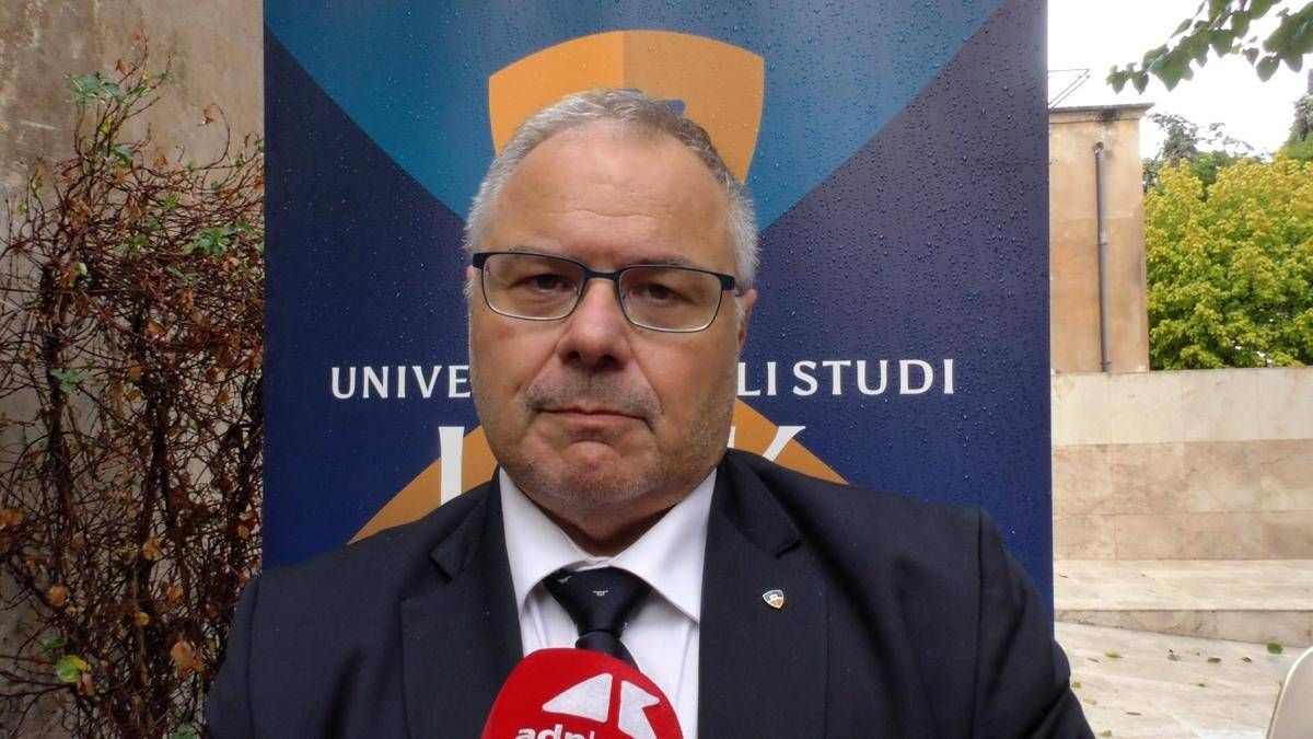 Russo (Link): "Le migliori energie dovrebbero essere dedicate alla politica"