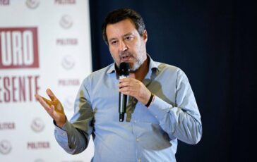 Salvini Damages for millions we will re-propose the Lega proposal whoever breaks it pays﻿ 364x230