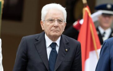 San Francesco Mattarella ad Assisi Profeta di pace e amore. Uccidere in nome di Dio colpa piu grande 364x230