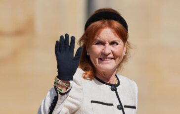 Sarah Ferguson il ritorno a sorpresa dopo lo scandalo Epstein avvistata a Londra 364x230