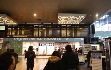 Sciopero oggi venerdi 2 ottobre treni scuola e sanita a rischio. Il calendario delle proteste 364x230