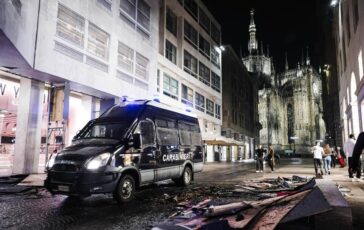 Scontri a Milano perquisizioni per 100 persone 51 sono minorenni. Citta blindata per sabato 364x230