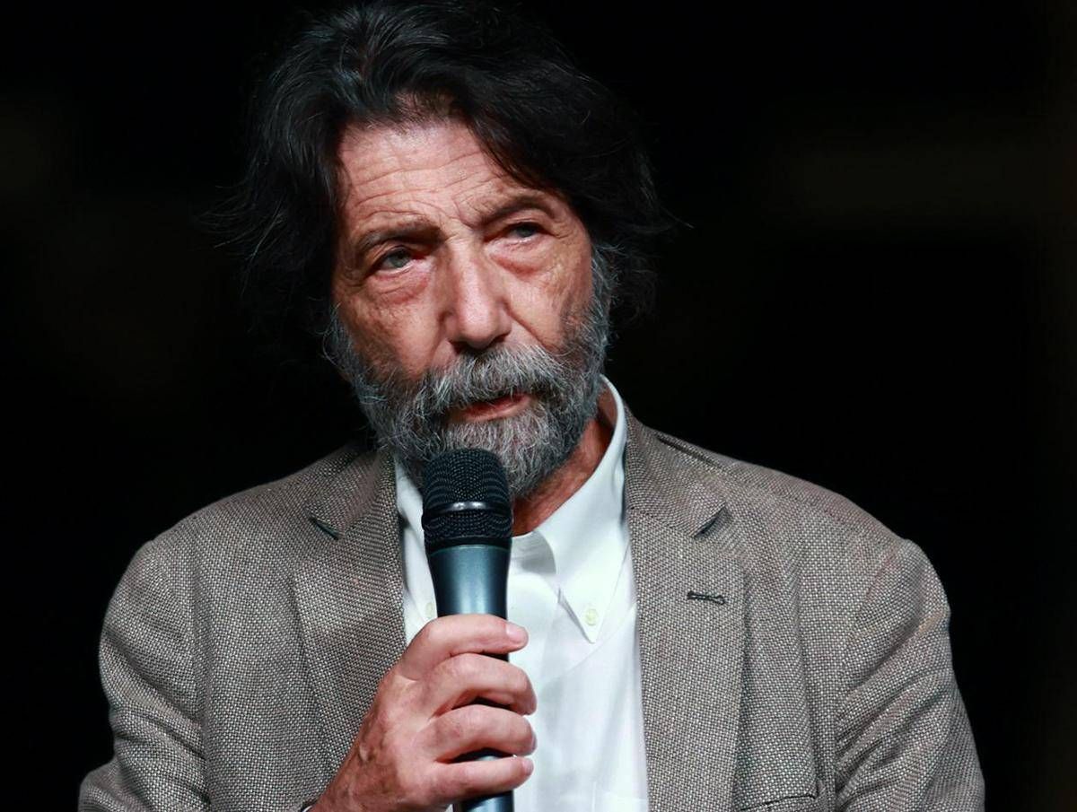 Scontri ai cortei, Cacciari: "I governi si sveglino, i giovani si sentono traditi"