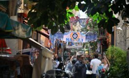 Sindaco francese dice no ai panni stesi Qui non siamo a Napoli. La risposta dellassessore Puca Ci dispiace per voi 265x160