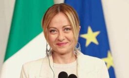 Sondaggi politici Fratelli dItalia primo partito centrodestra avanti sul campo largo. Pd arretra 265x160