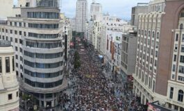 Spagna avanti con la protesta decine di migliaia in piazza per il diritto alla casa 265x160