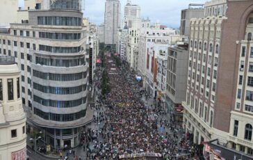 Spagna avanti con la protesta decine di migliaia in piazza per il diritto alla casa 364x230