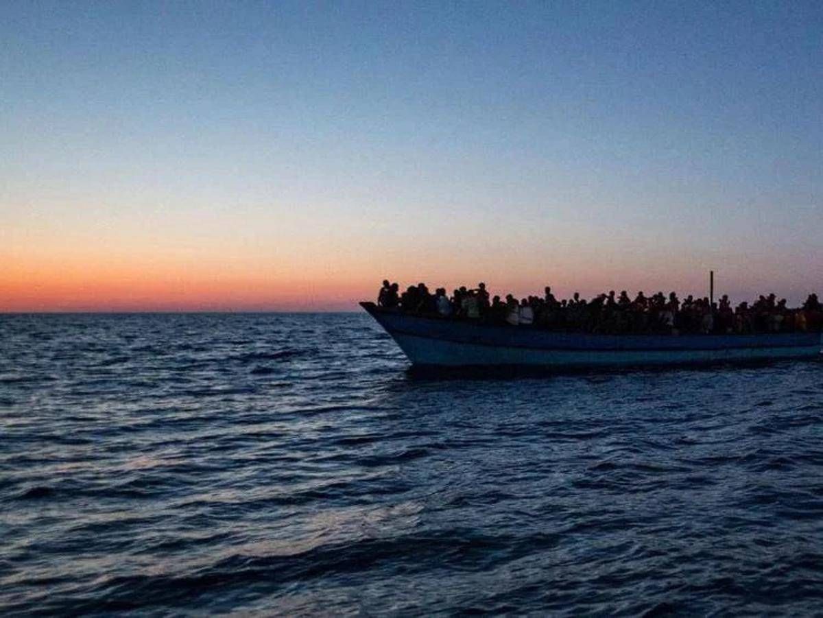 Strage di migranti in Grecia, 12 morti in due incidenti al largo di Lesbo e Samo