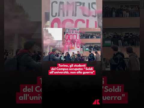 Torino, gli studenti del Campus occupato: "Soldi all'università, non alla guerra"