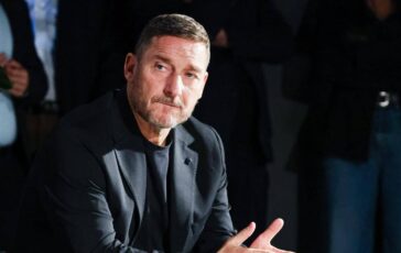 Totti e la paura del Covid Stavo per morire mi ha chiamato Pier Silvio Berlusconi 364x230