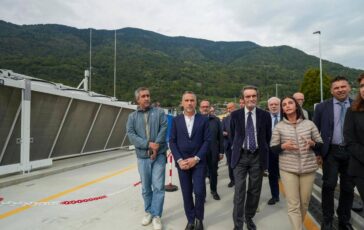 Trasporti H2iseO presidente Fontana e assessore Lucente in visita a impianti idrogeno 364x230
