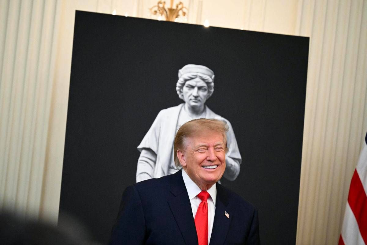 Trump festeggia Colombo alla Casa Bianca, caccia al voto degli italoamericani