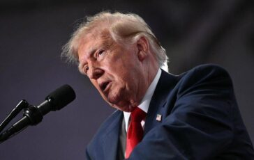 Ucraina Trump apre a super vertice con Putin e Xi E ora che qualcuno negozi al posto di Zelensky 364x230