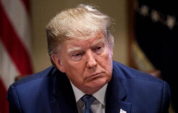 Ucraina Trump contro Zelensky E ora di un nuovo presidente 364x230