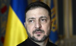 Ucraina Trump e il Cremlino contro Zelensky Impossibile trattare con lui 265x160