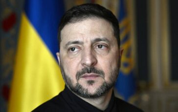 Ucraina Trump e il Cremlino contro Zelensky Impossibile trattare con lui 364x230