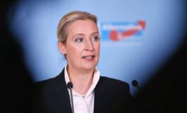 Ucraina Weidel Basta soldi a Kiev la guerra e gia persa 265x160