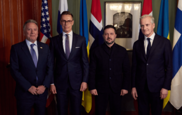 Ucraina dopo lincontro con Zelensky Steve Witkoff vola a San Pietroburgo Vedra Putin 364x230