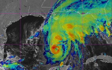 Uragano Isaias si rafforza e punta gli Usa in corso evacuazioni lungo la costa del Golfo 364x230