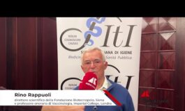Vaccini Rappuoli UniSi adiuvati preziosi per stimolare sistema immunitario in anziani 265x160
