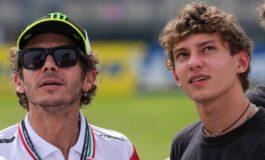 Valentino Rossi incorona Kimi Antonelli E un sogno un pilota italiano cosi forte 265x160